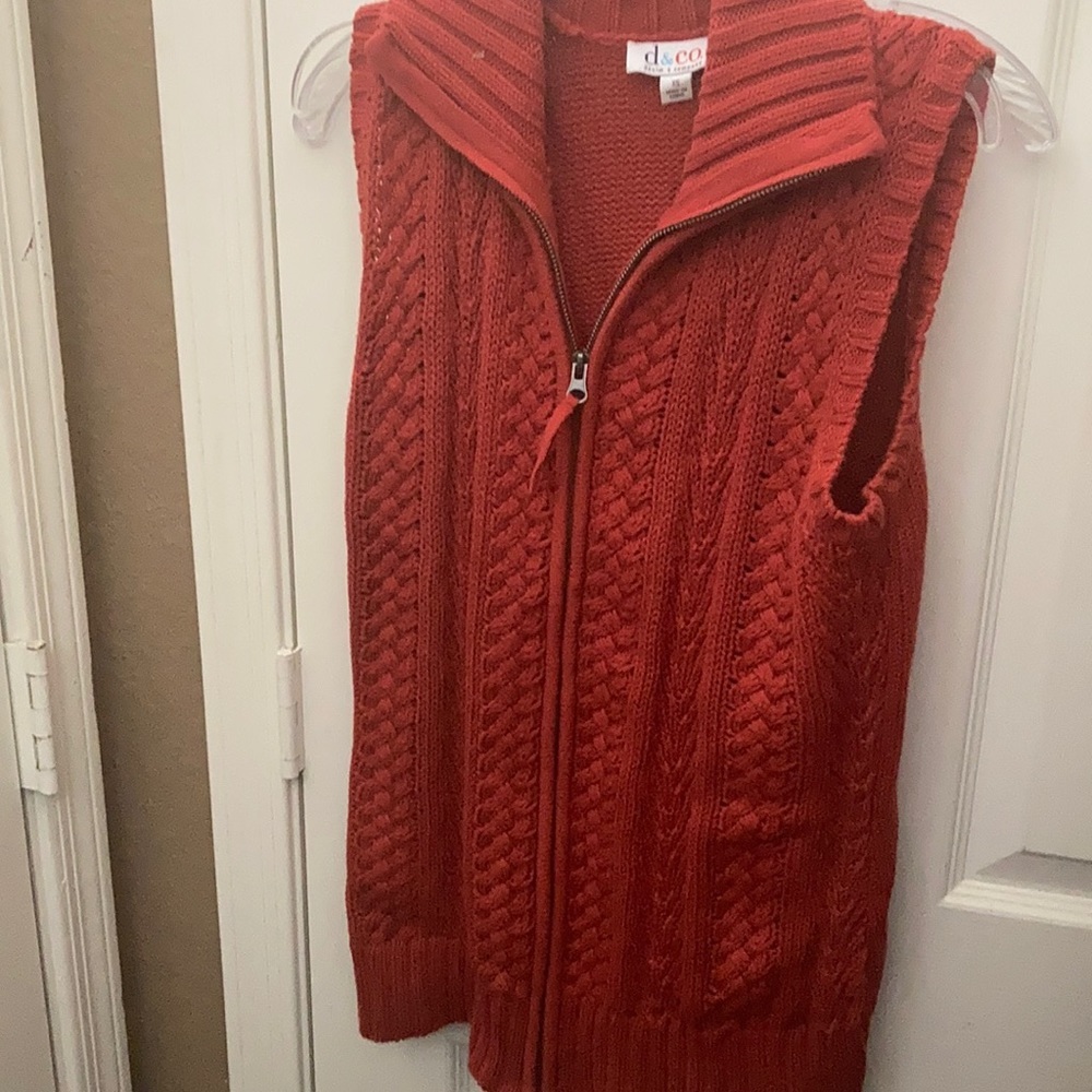 Denim and company zip front vest xs